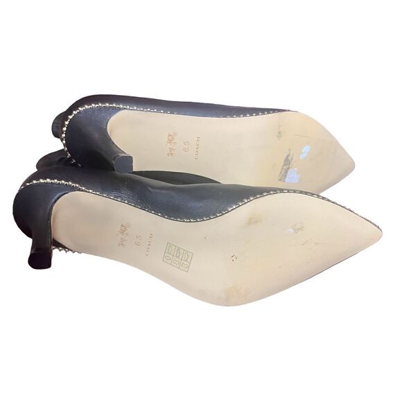 Coach Wynie Bootie in Black with Gold NWOB Size 6 1/2 - Picture 10 of 10